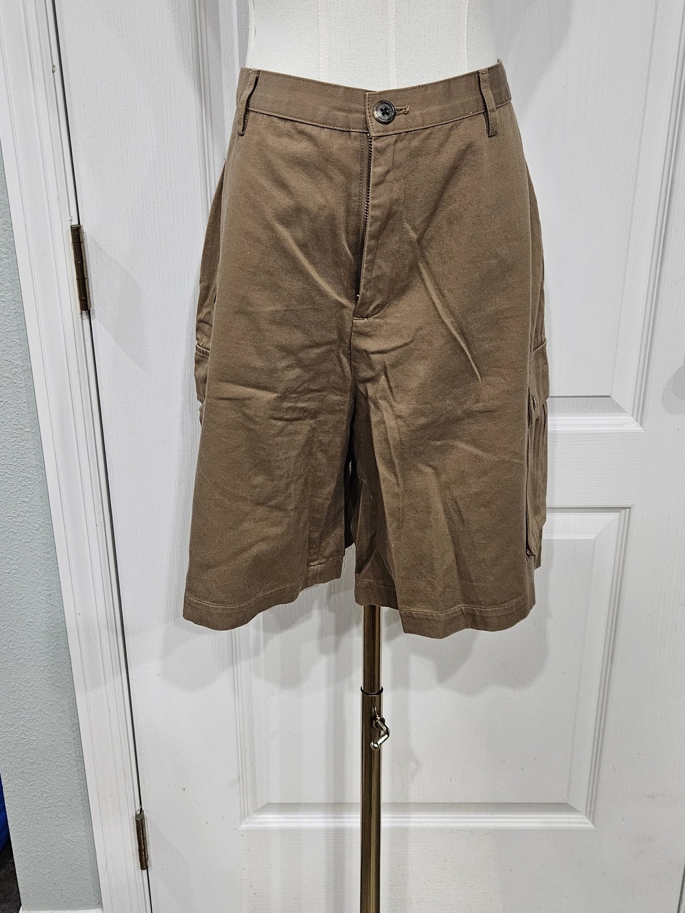 Women's Brown Cargo Shorts